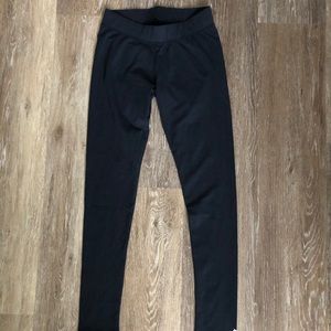 LAST CHANCE Navy comfy leggings